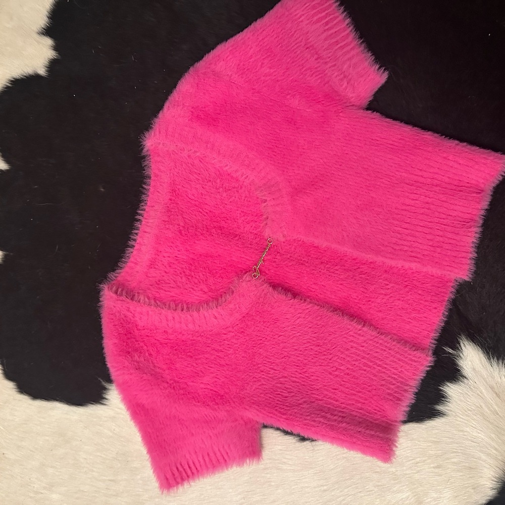 Jacquemus Vibrant Pink Fuzzy crop sweater